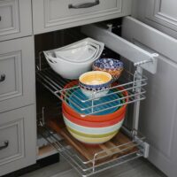 pull out kitchen cabinet shelving in corner