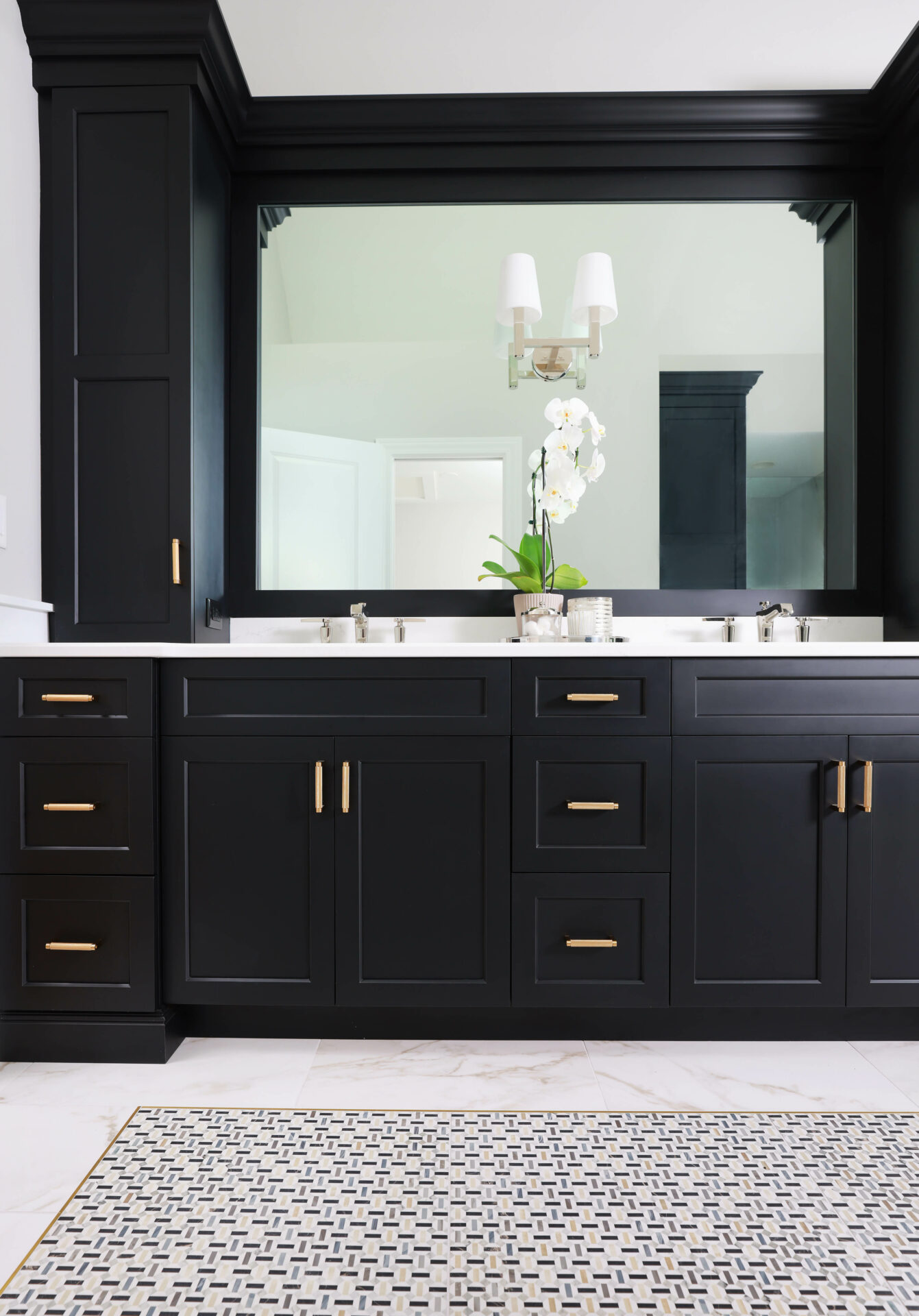 Black bathroom vanity cabinets
